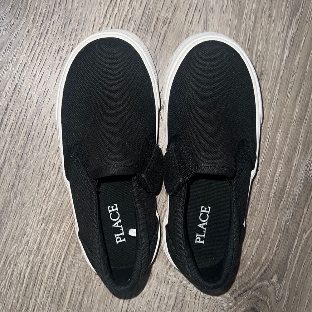 Children’s place Shoes Look like Vans